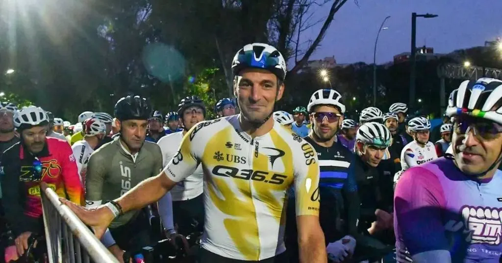 Scaloni compitió en una tradicional prueba ciclística en Buenos Aires