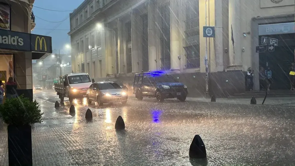 Se elevó a naranja el alerta por tormentas para este jueves en parte de Entre Ríos