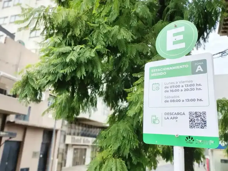 Se liberó el estacionamiento medido los días miércoles por la tarde
