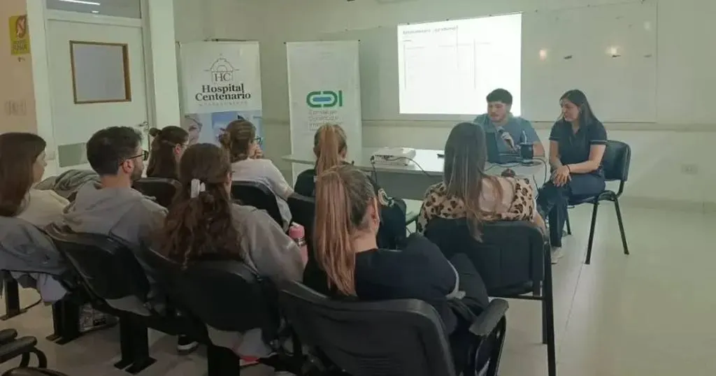 Se realizó un ateneo sobre hepatitis autoinmune en pacientes preescolares