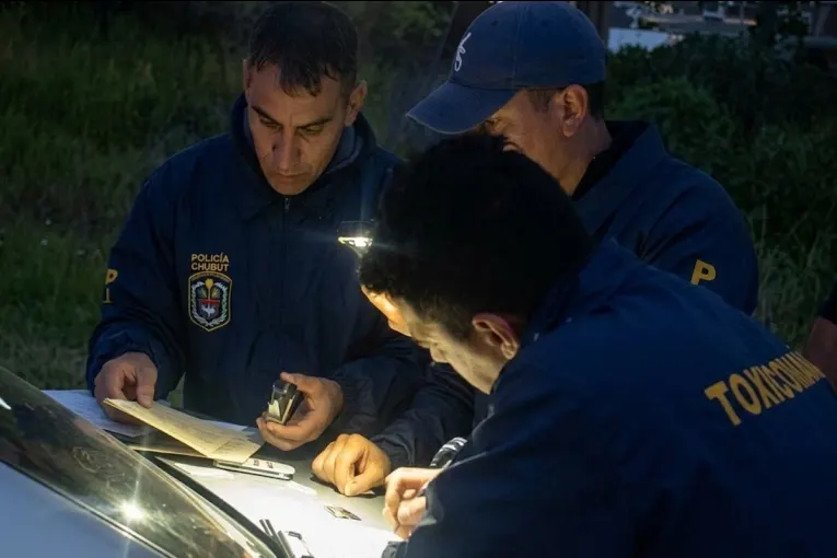 Secuestraron marihuana en un auto con patente uruguaya durante un control en la región