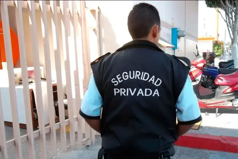 Seguridad privada: cuánto cobra un vigilador en octubre de 2026 y cuáles son los adicionales