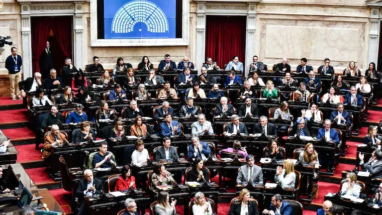 Sesión clave en Diputados: el Gobierno confía en los aliados para blindar el DNU 70, pero tiene dudas y sigue negociando