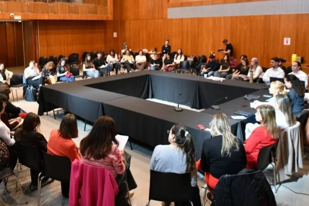 Sistema contra la Violencia de Género: la Justicia abrió el juego a universidades y ONG sobre su funcionamiento