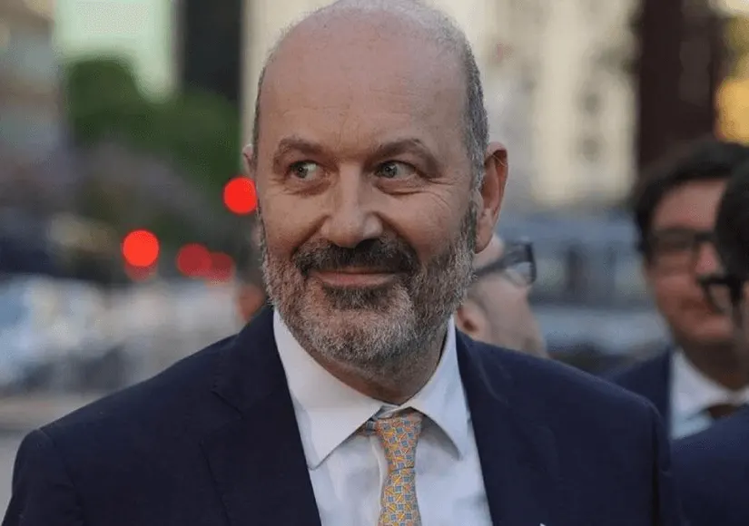 Sturzenegger lanza un nuevo retiro voluntario para sacar 20 mil estatales y ATE denuncia que son despidos extorsivos