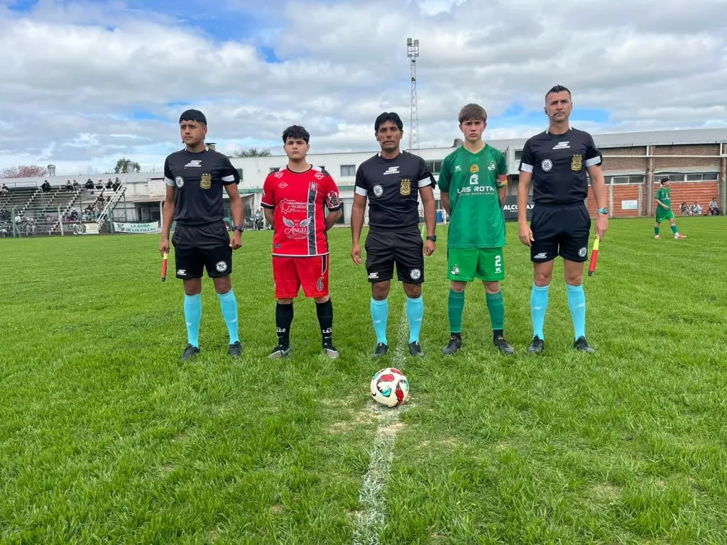 Sub-17: Unión goleó en el Mundialista y metió pasaje a cuartos de final