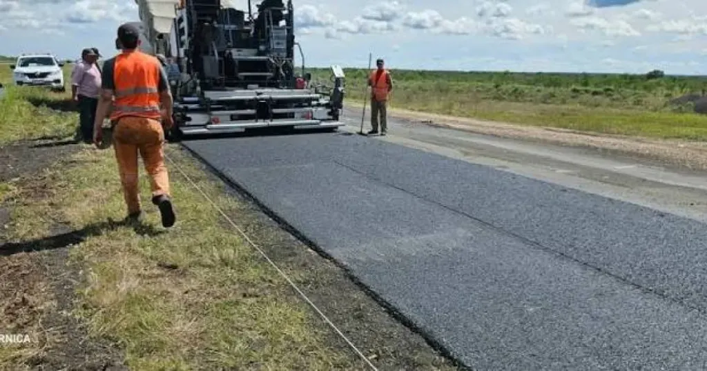 Suspenden temporalmente las obras en la rotonda de las rutas 12 y 6 por el mal tiempo