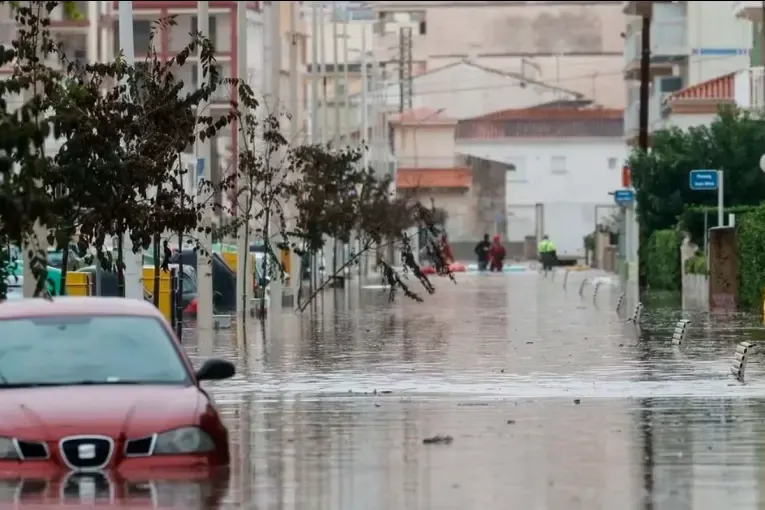 Temporal en España: cuatro muertos, inundaciones y más de 100.000 alumnos sin clases