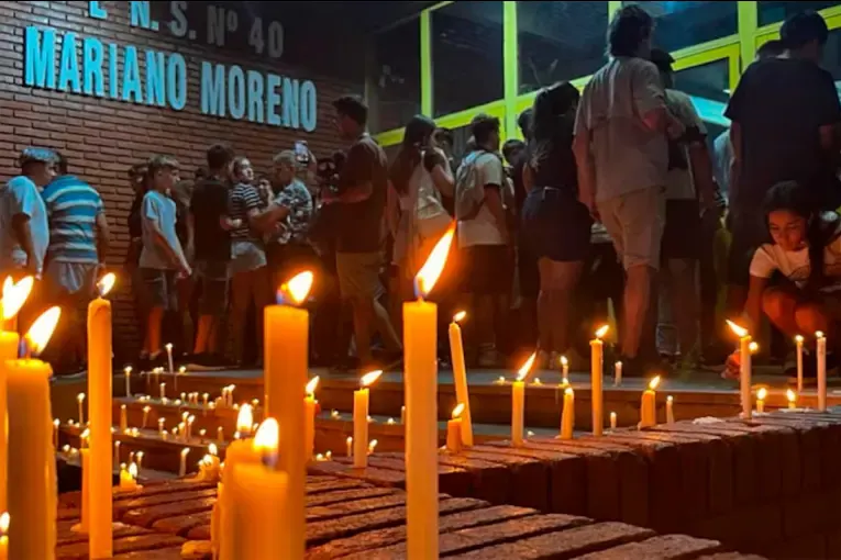 Tiroteo en escuela de San Cristóbal: sobreseyeron al adolescente que mató a un alumno de 13 años
