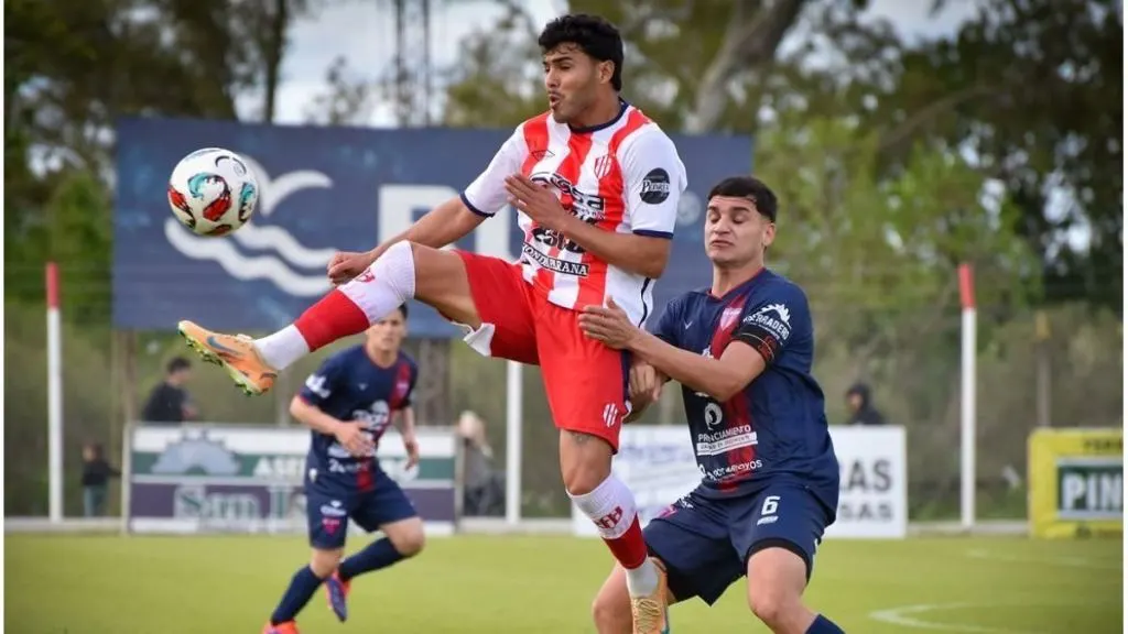 Torneo Regional Amateur: Atlético Paraná y Neuquen van por la clasificación como locales