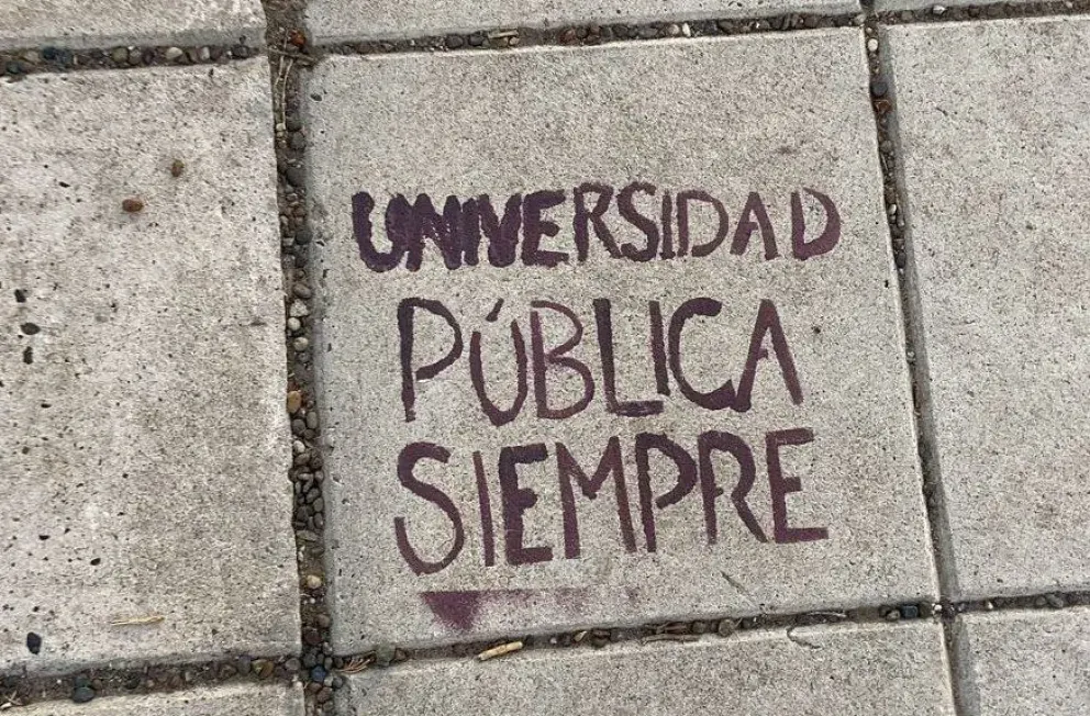 Trabajadores nodocentes definieron plan de lucha en todas las universidades