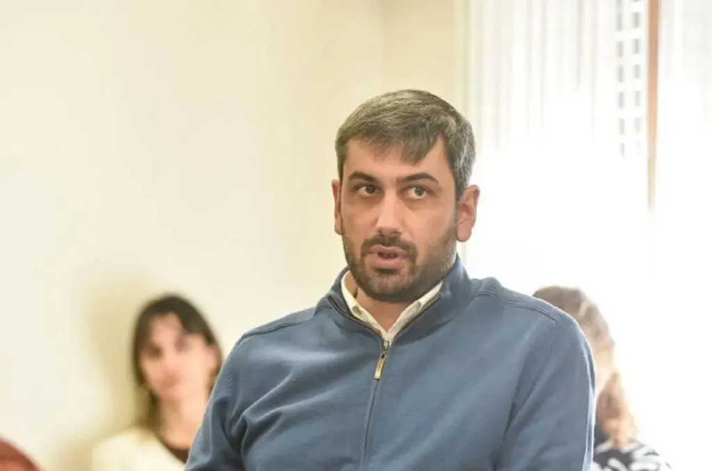 “Trabajamos para que la Ley de Ética Pública no quede sólo en una declaración de principios”, afirmó el senador Cosso