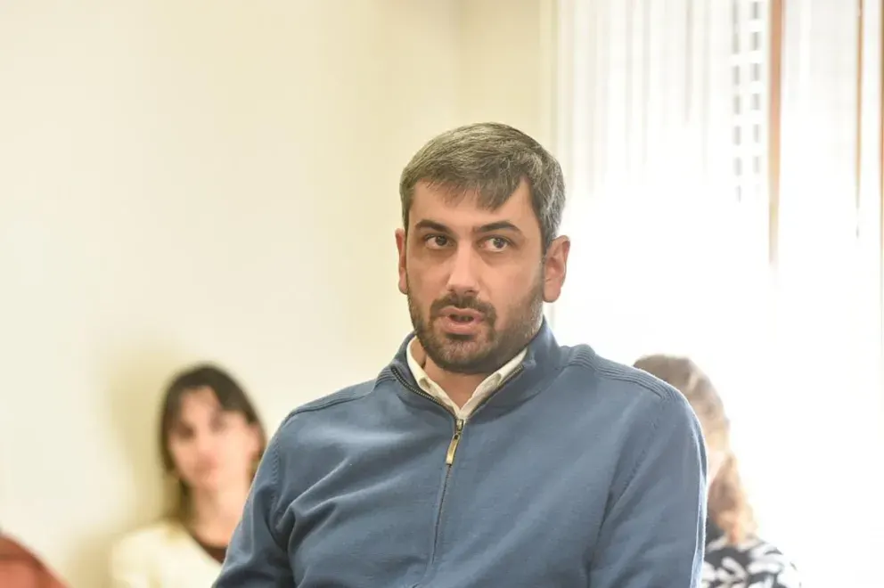 “Trabajamos para que la Ley de Ética Pública no quede sólo en una declaración de principios”, afirmó el senador Cosso