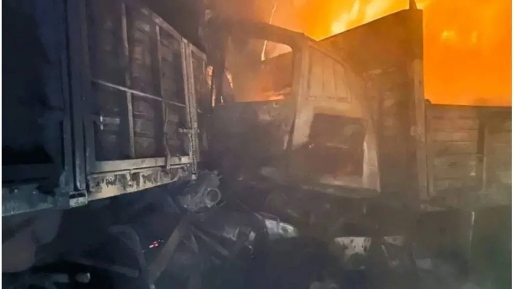 Tragedia en la Ruta 12: murió un camionero tras incendiarse dos transportes
