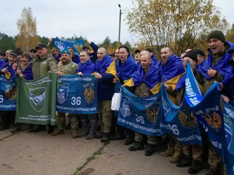 Ucrania celebró la liberación de 270 prisioneros de guerra que estaban en cautiverio ruso