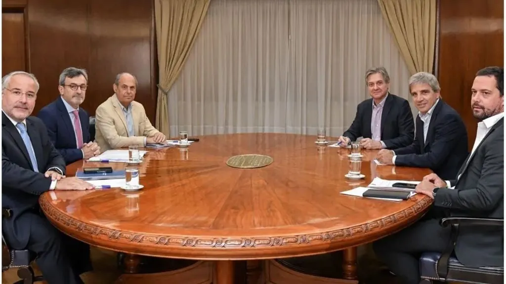 UIA planteó al Gobierno la necesidad de avanzar en mejoras energéticas