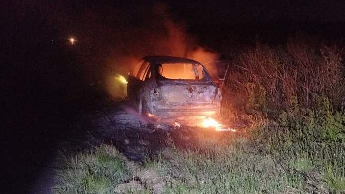 Un auto se incendió por completo en la ruta en Entre Ríos