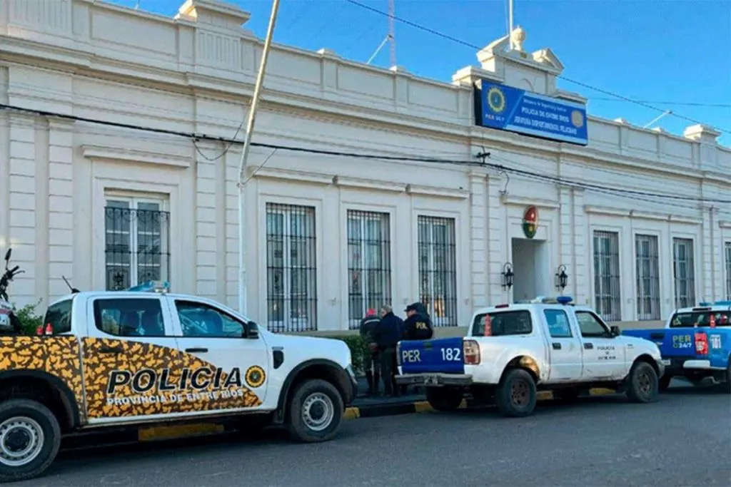 Un hombre apareció muerto en el norte de Entre Ríos: detuvieron a su primo e investigan si lo mató con una madera