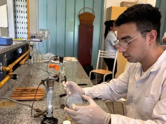 Un joven de Ibicuy representará a la UNER en Brasil