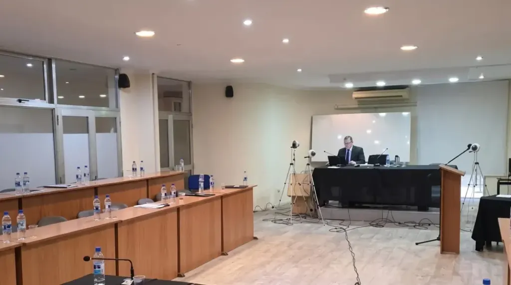 Un juez los condenó, pero anularon el juicio y un jurado los declaró no culpables