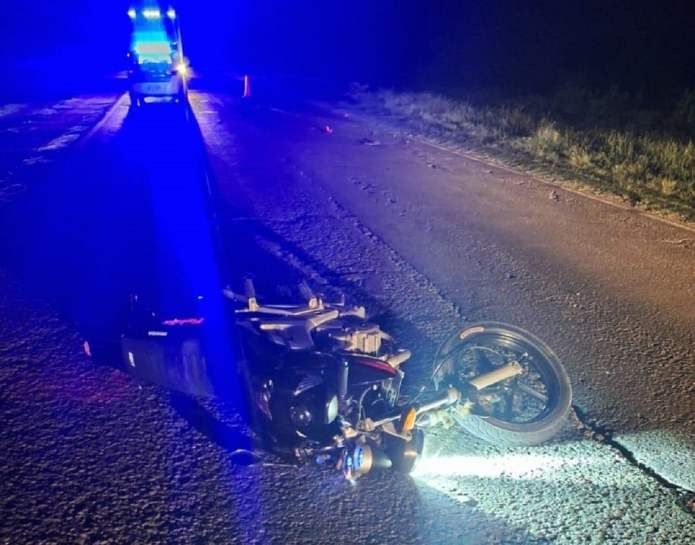 Un motociclista chocó contra un ciervo en la ruta 18