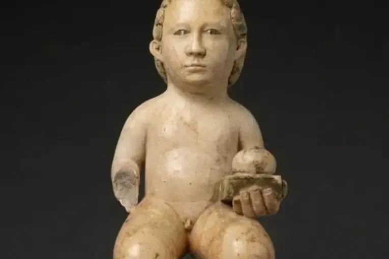 Una familia argentina conserva una escultura atribuida a Miguel Ángel que podría valer USD 450 millones