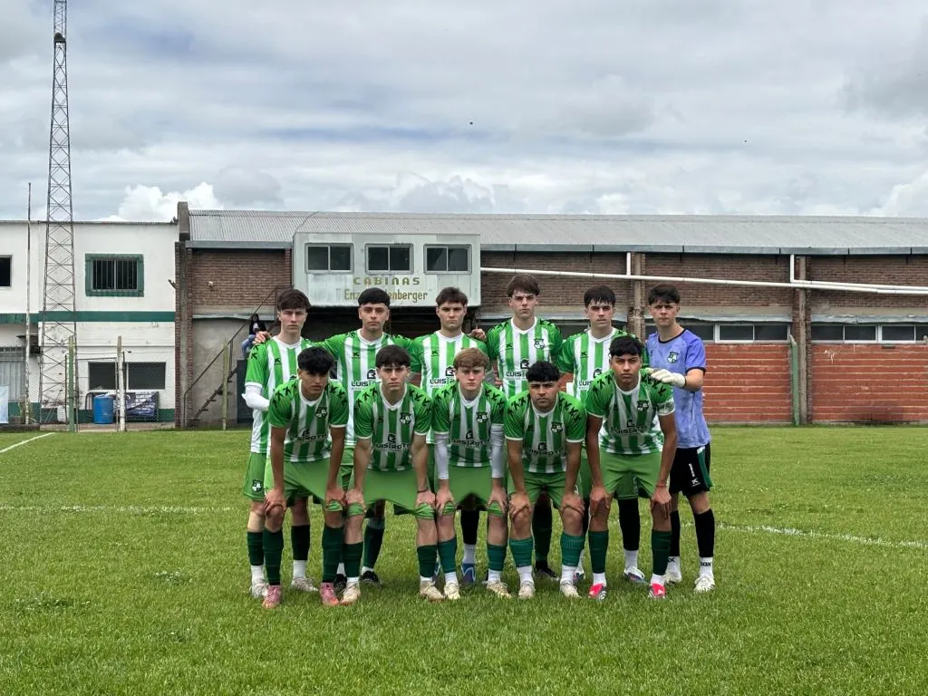 Unión de Crespo pisó fuerte en juveniles, pero sufrió la dura eliminación de la Primera