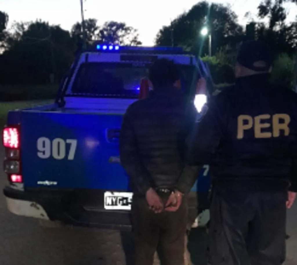 Vecino demoró a adolescente que ingresó a una vivienda para robar hasta que llegó la policía