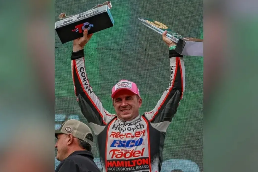 Werner avanzó 13 puestos y se subió al podio del TC en Rosario